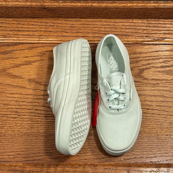Vans Authentic Mono Canvas Milky‎ Green Shoes - Picture 5 of 9